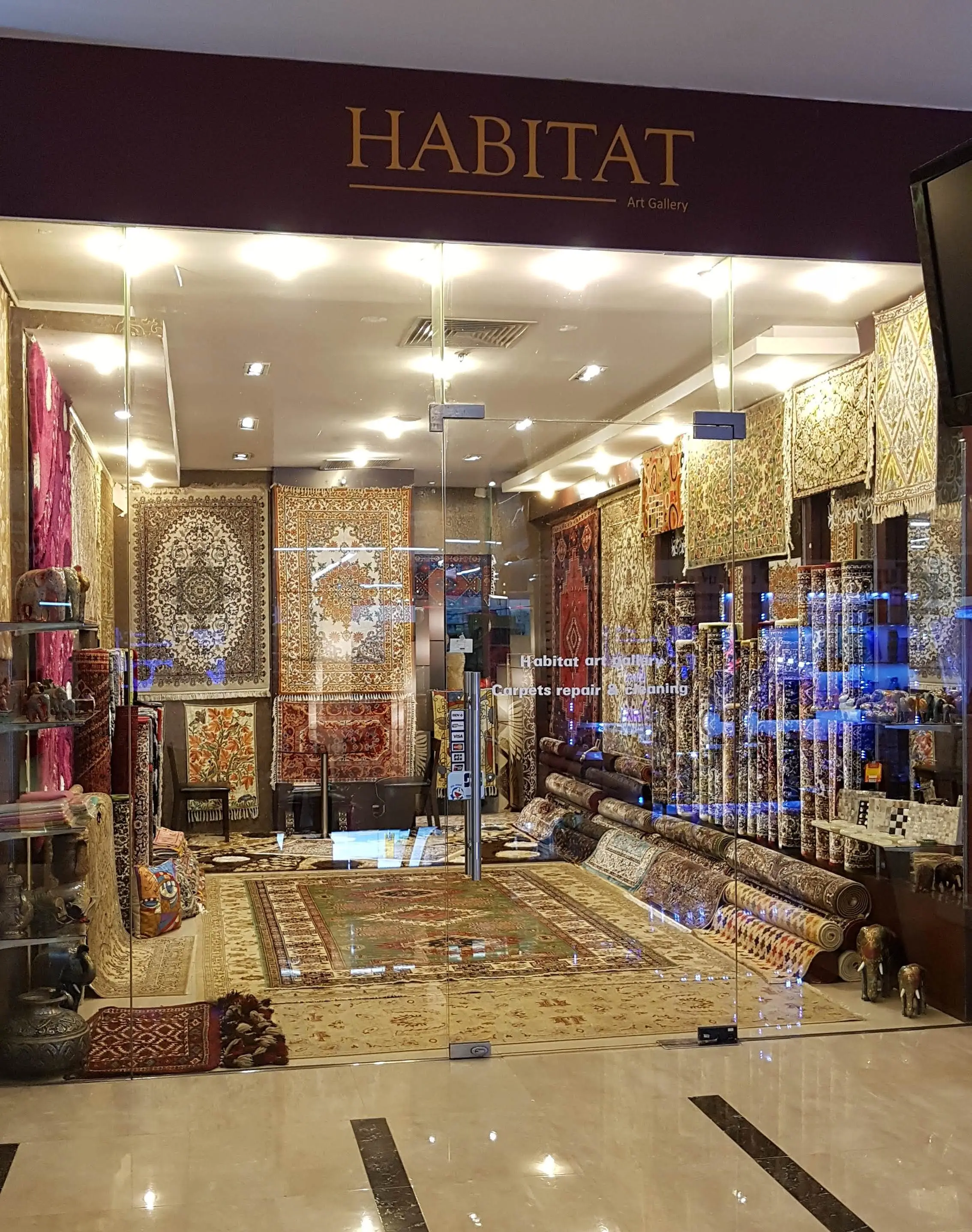 Không gian showroom Habitat Carpets